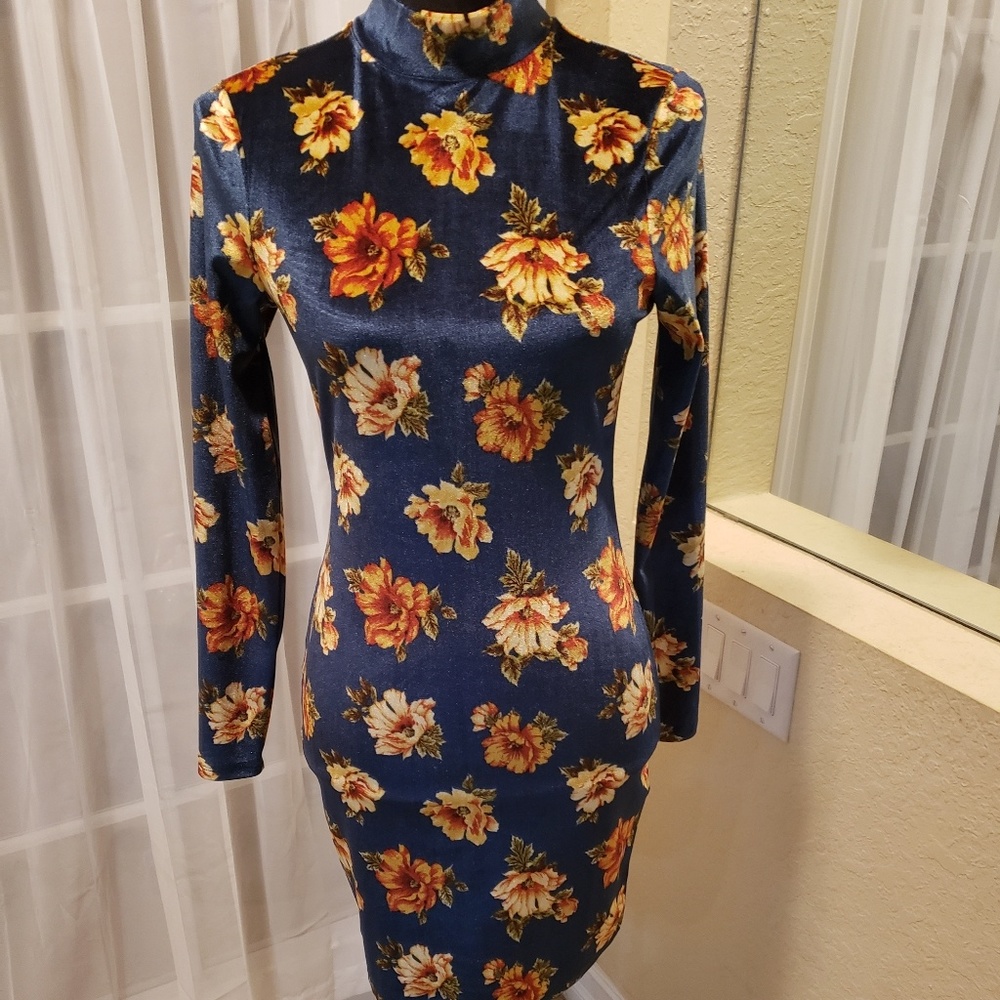 💓 cute flower pattern dress.